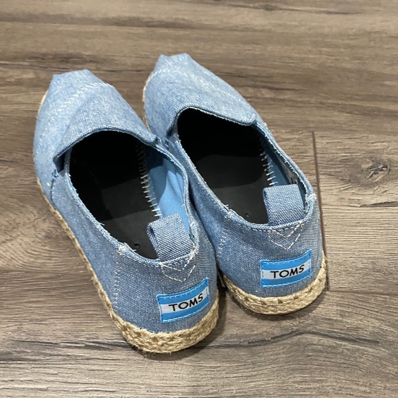 toms jeans - Picture 2 of 3